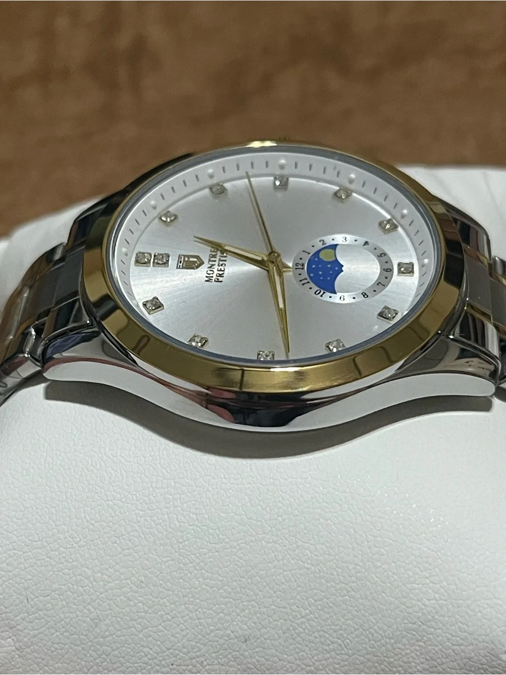 MONTRES PRESTIGE X Invicta Men 42mm Silver Tone Case Silver Metal Dial Gold Band